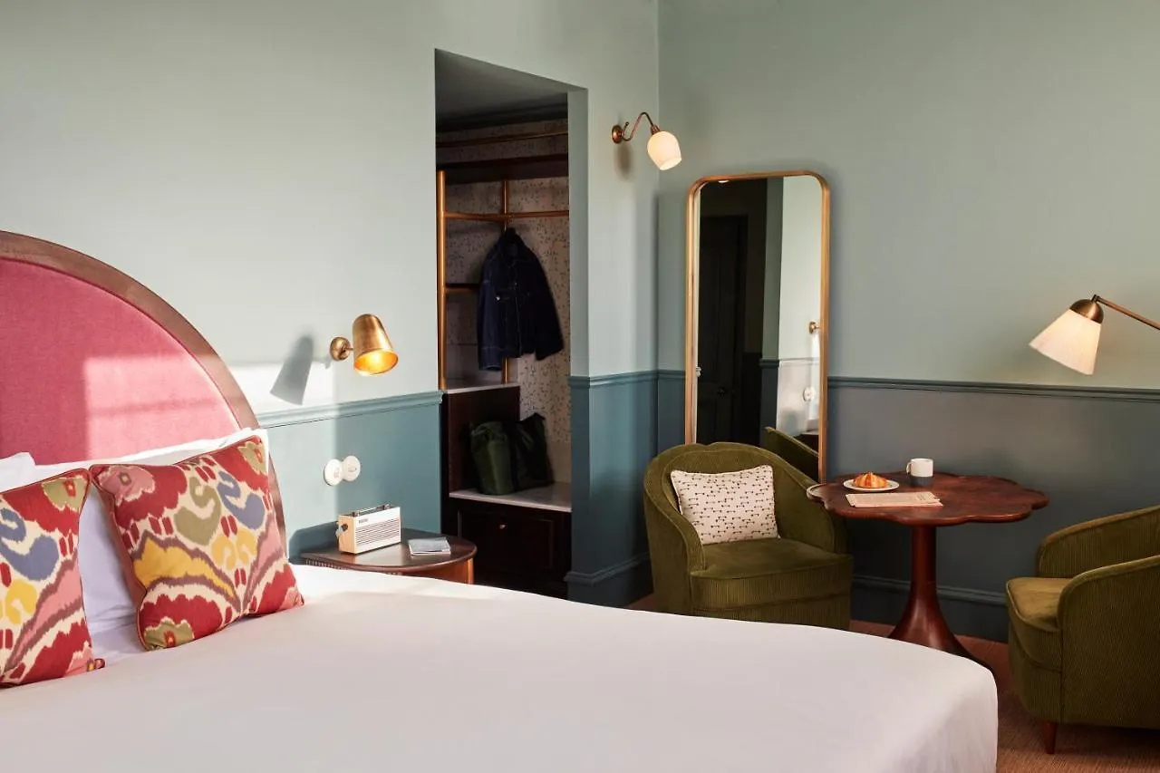 Edinburgh Grosvenor Hotel 4*,